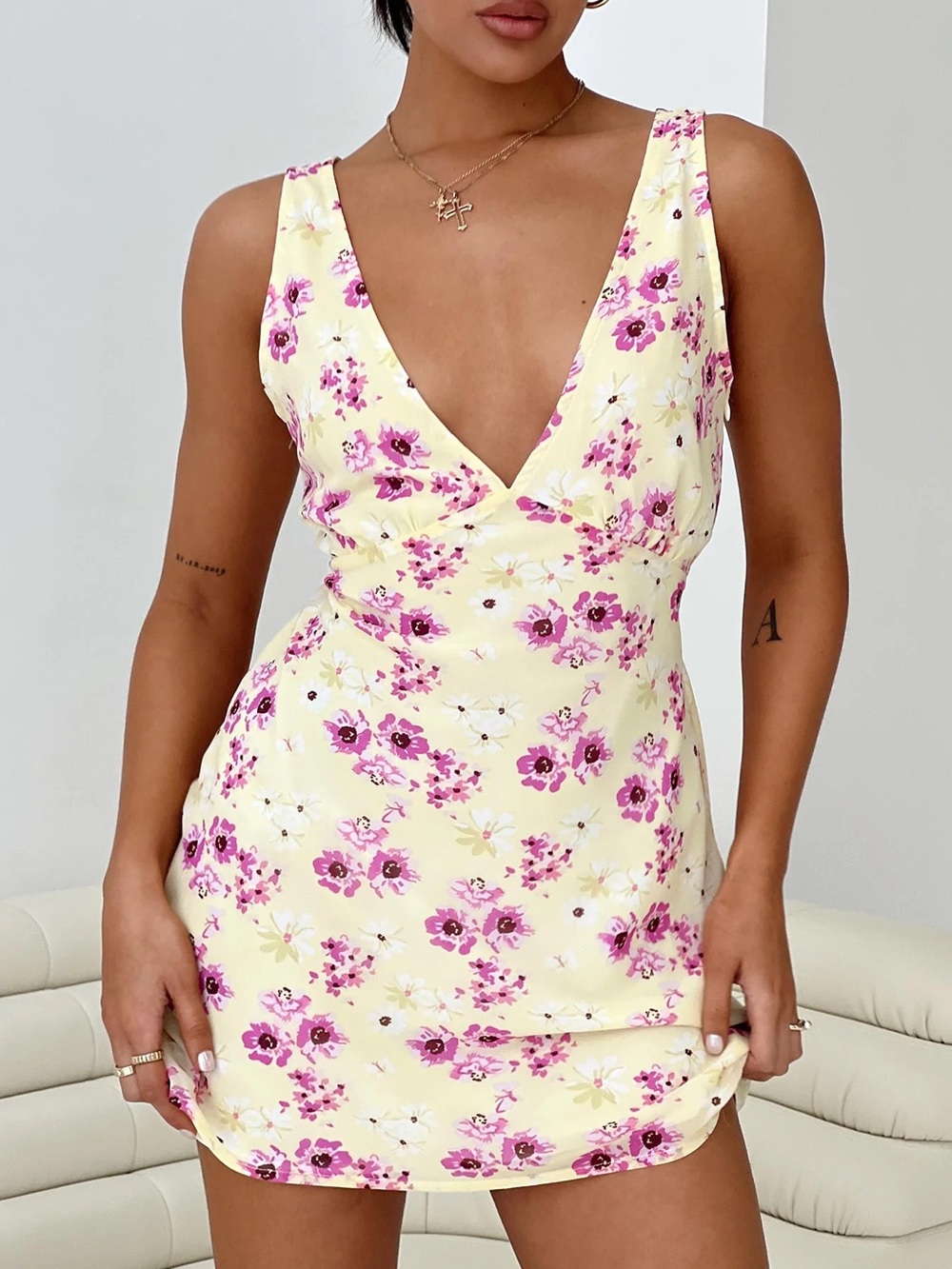 NWT - Princess Polly - Nellie Mini Dress in Yellow Floral
